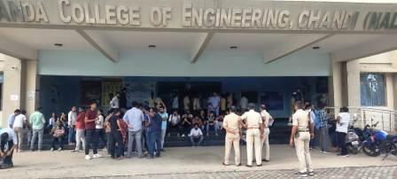 There was a lot of kicking and fighting between engineering and medical students in Nalanda Engineering College campus